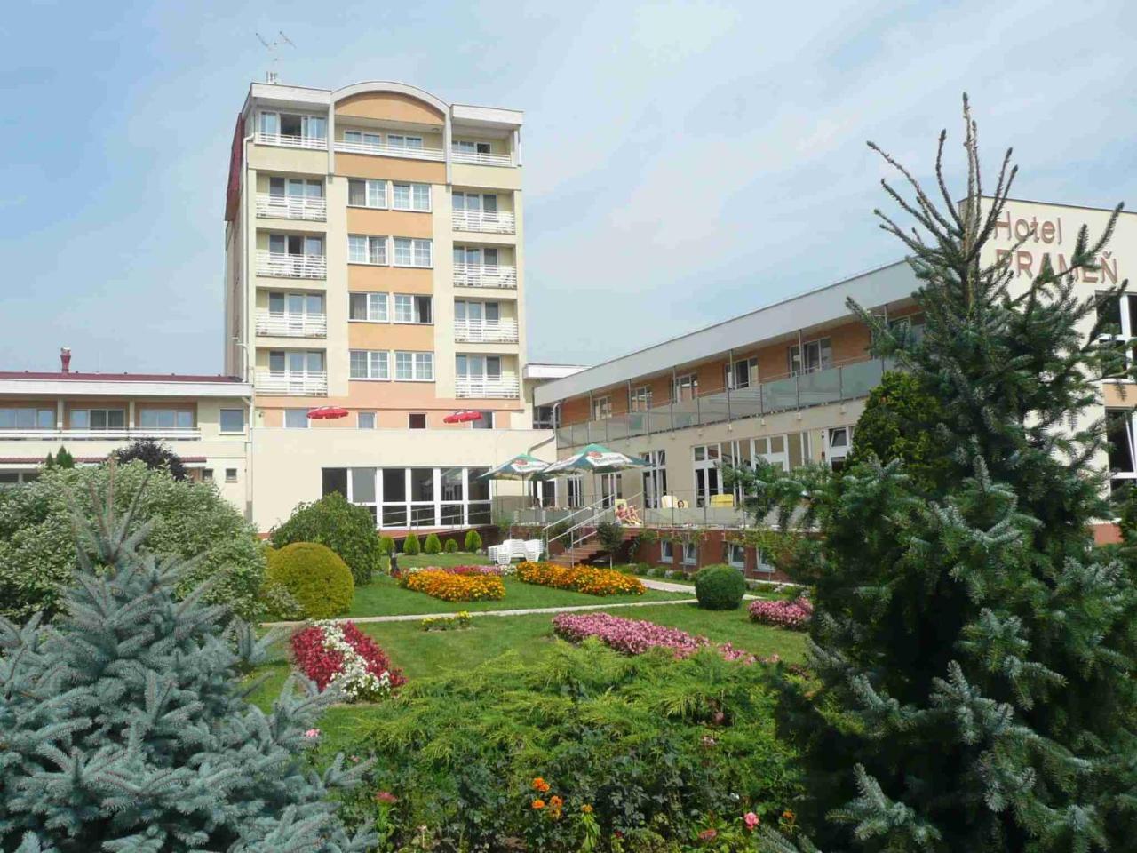 Hotel Pramen - Sivek Hotels ดูจินเซ ภายนอก รูปภาพ